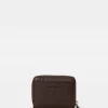 Essie